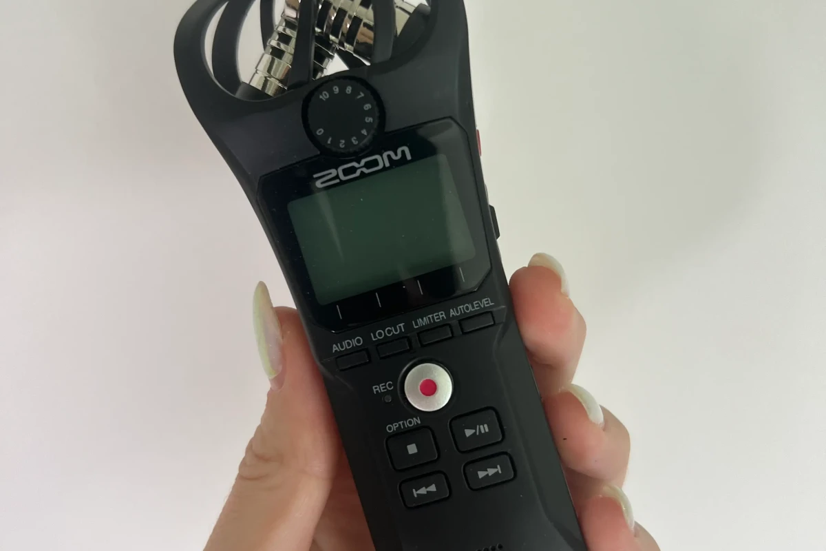 Location Zoom H1n - Lightyshare