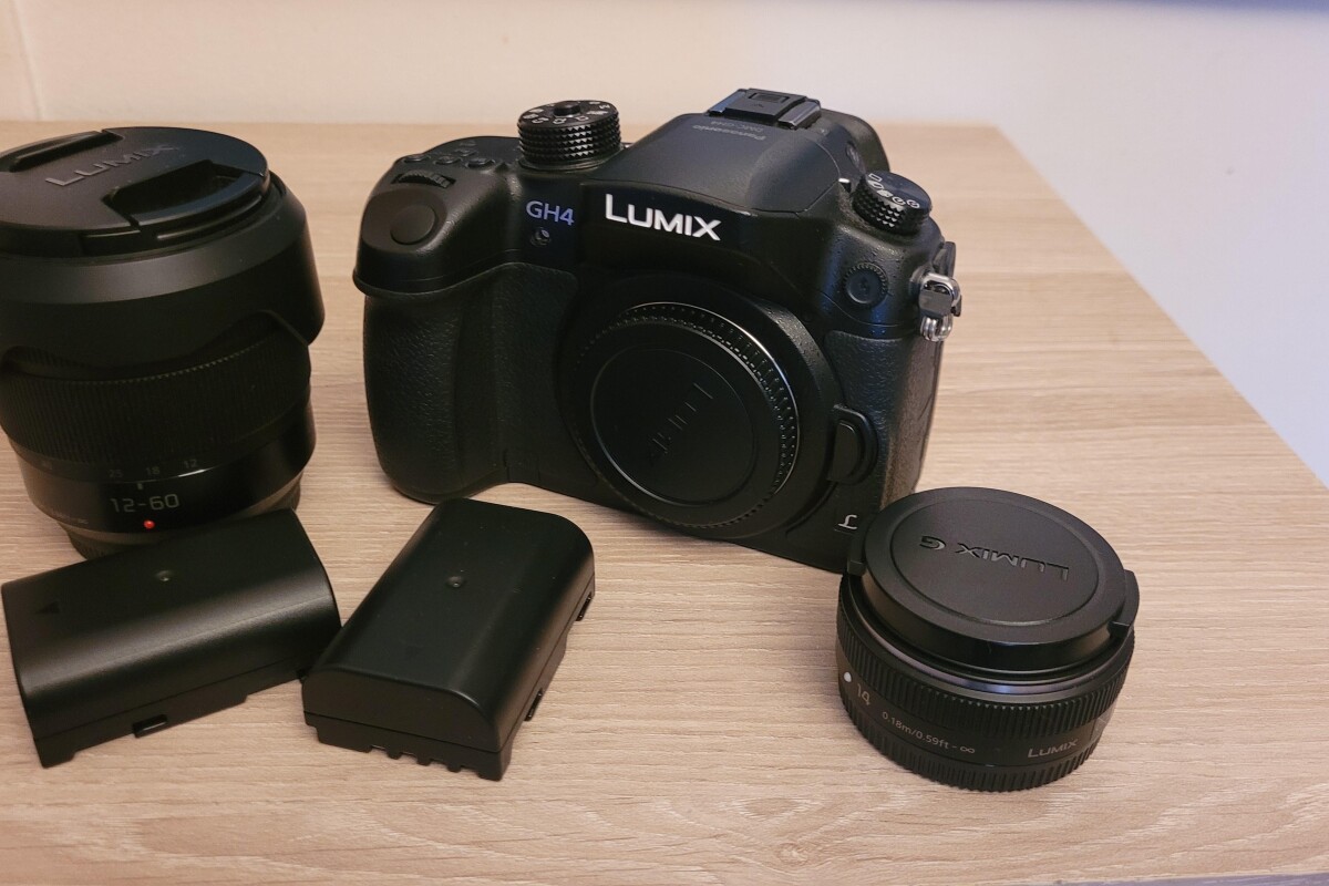 Location pack panasonic gh4r - 12-60mm f3.5 + 14mm f2.5 + sigma 16mm f1.8, 2 batteries et 1 carte 64go - Lightyshare