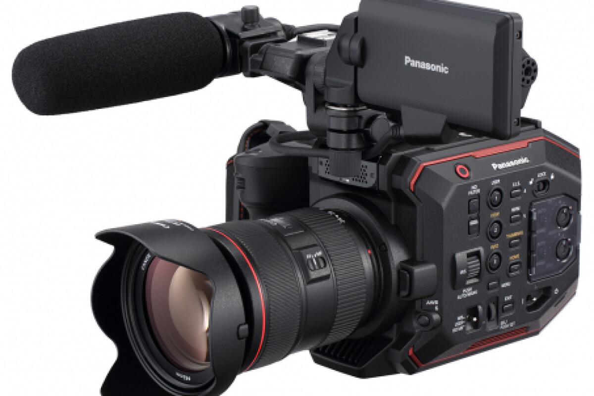 Location Panasonic EVA-1 - Lightyshare