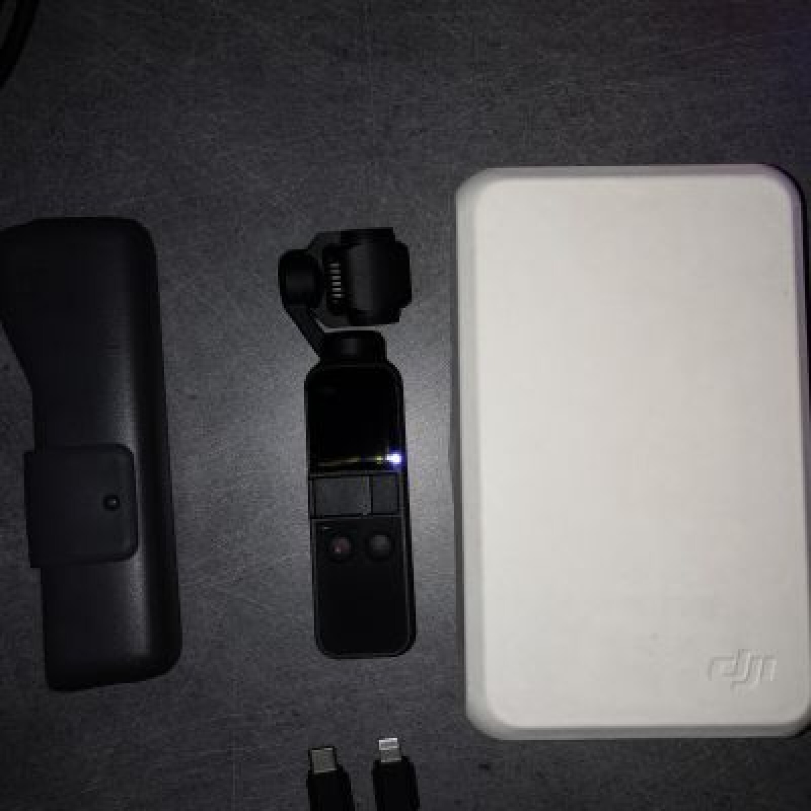 DJI Osmo Pocket 4k - Photo 2 sur 3