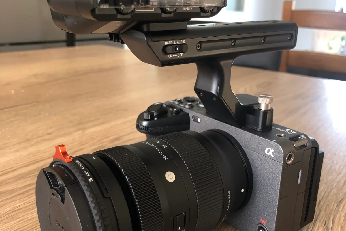 Location Pack Sony FX3 + Sigma 28-70mm + accessoires - Lightyshare