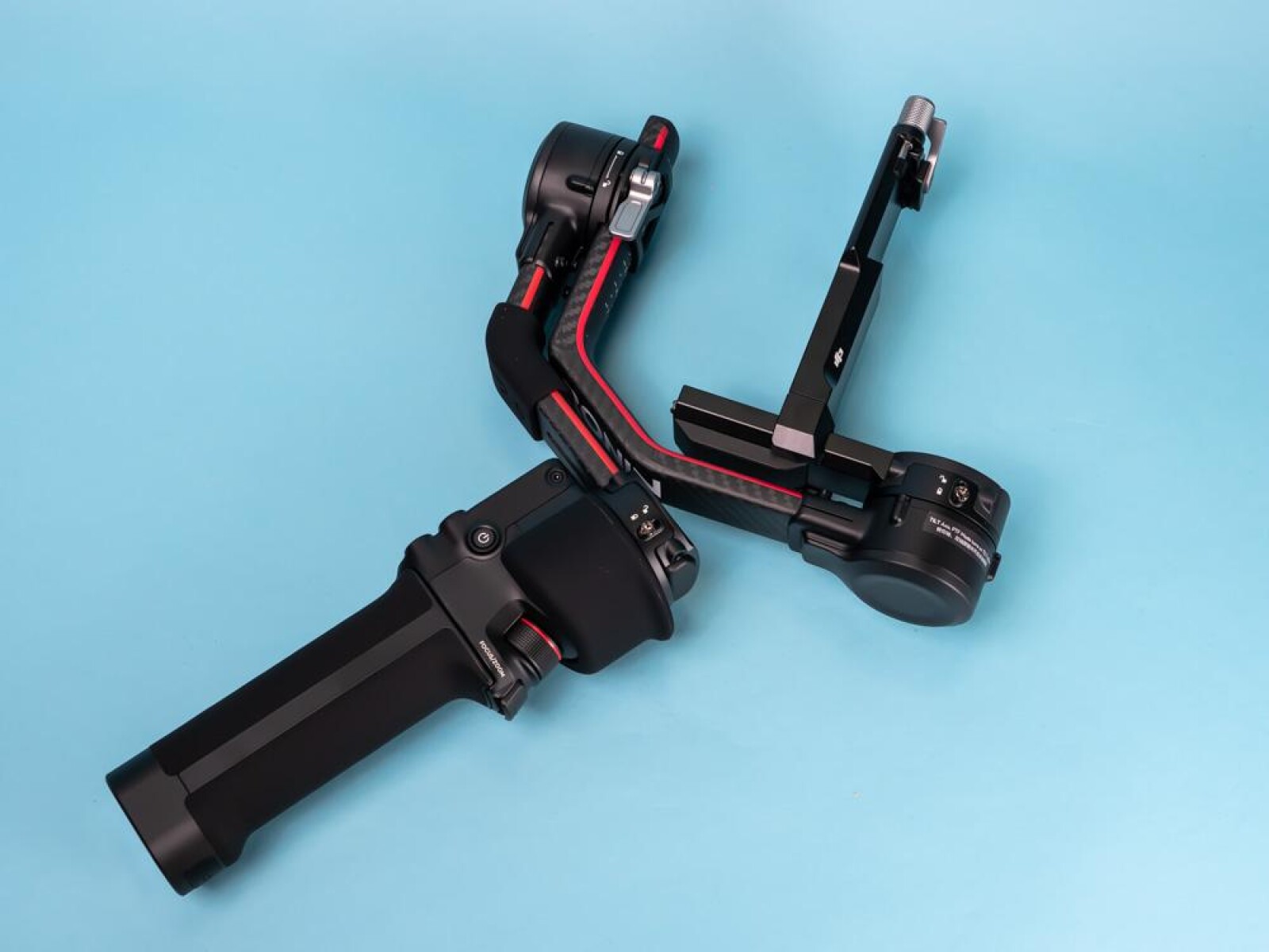 Stabilisateur DJI Ronin RS 2 Pro Combo Noir - Photo 1 sur 3