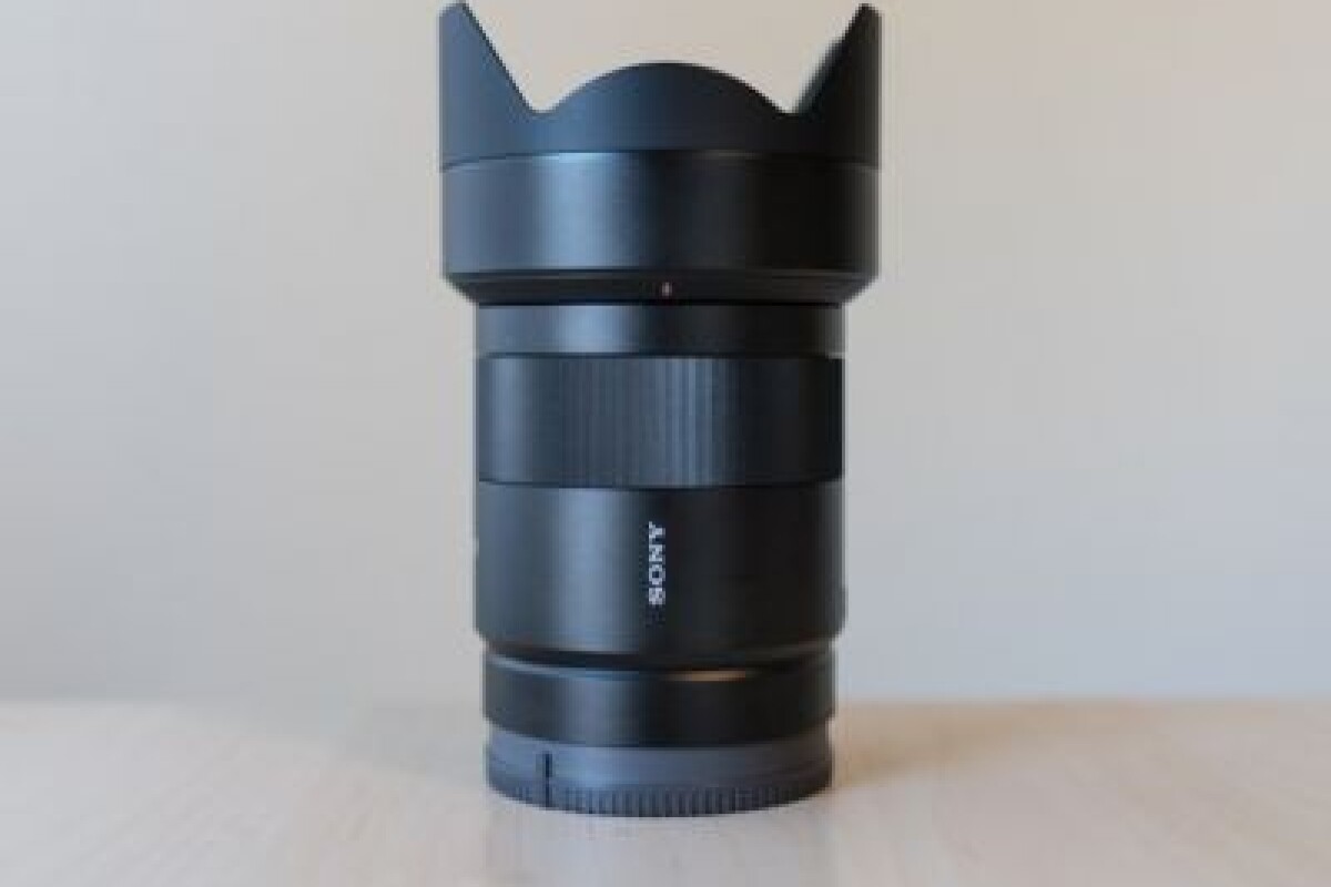 Location Objectif Sony Zeiss 55 mm 1.8 - Lightyshare