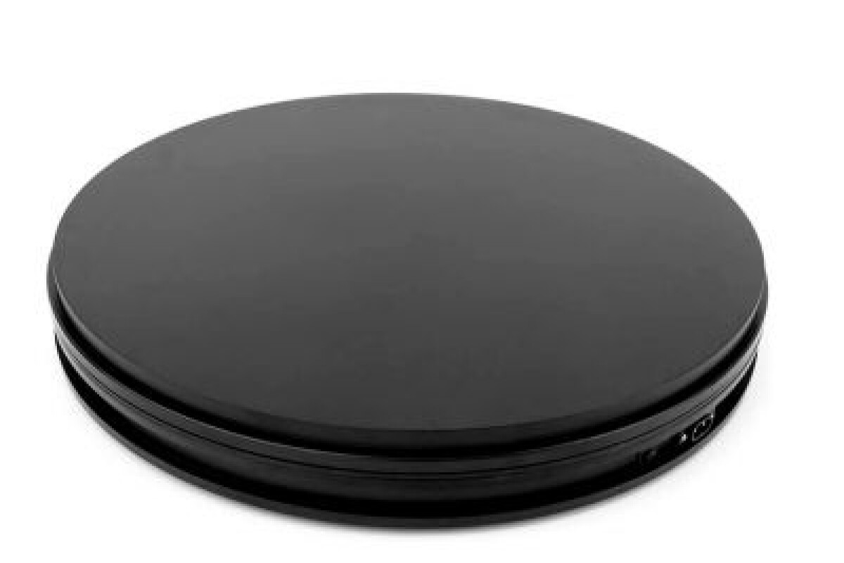 Location Plateau Motorisé pour vidéo et shooting produit - Lightyshare