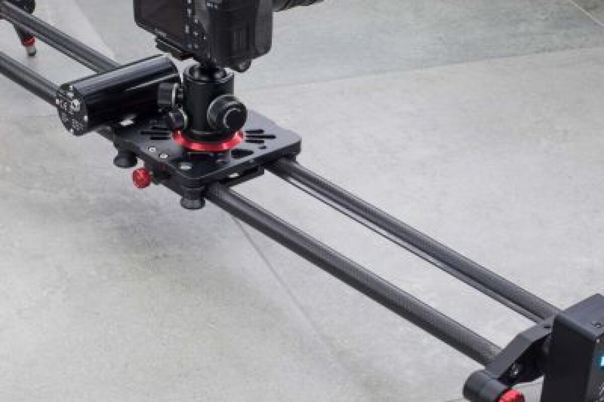 Location Slider Motorisé  + Rotule 3 D (Temp réel /AR auto/Timelaps) - Lightyshare