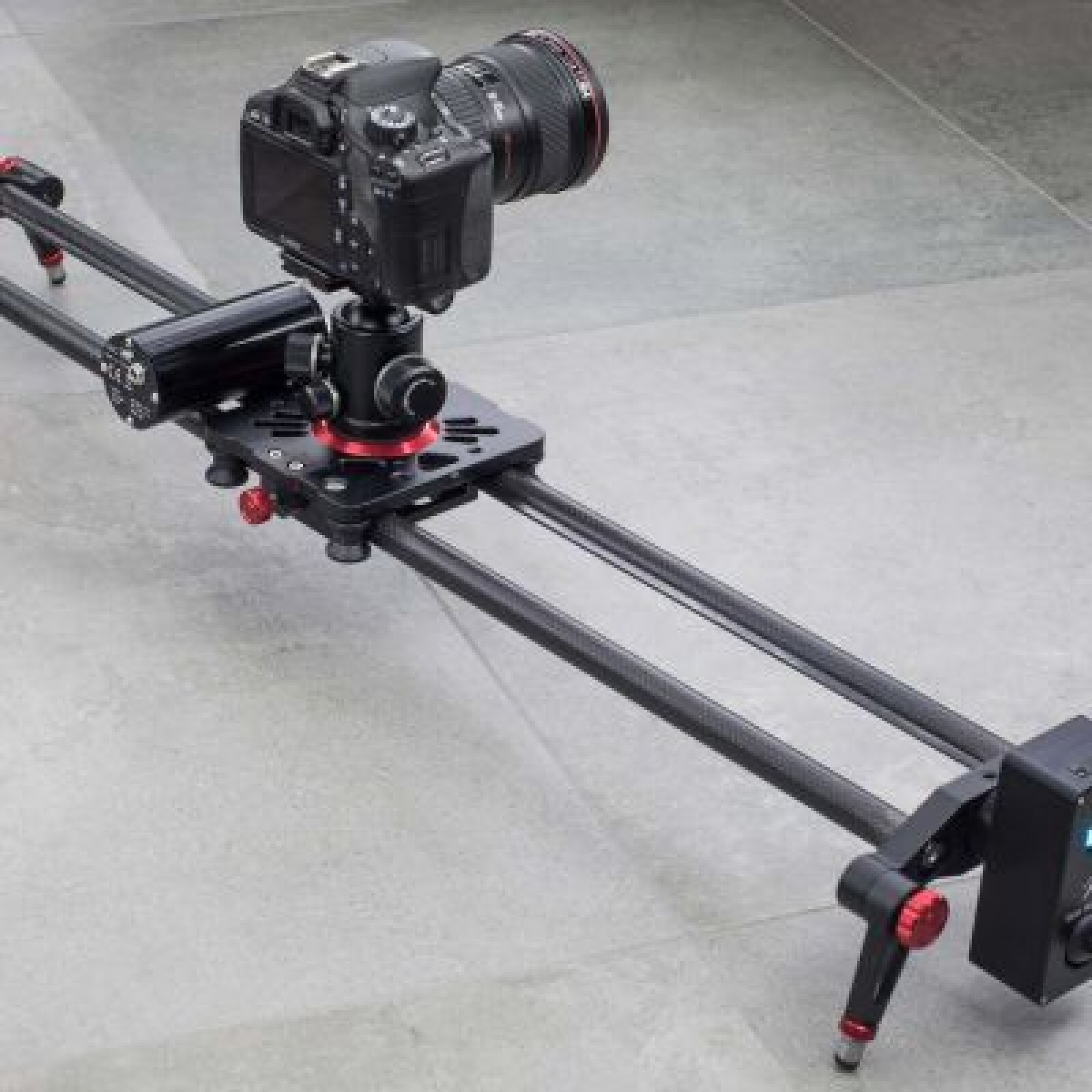 Slider Motorisé  + Rotule 3 D (Temp réel /AR auto/Timelaps) - Photo 1 sur 3