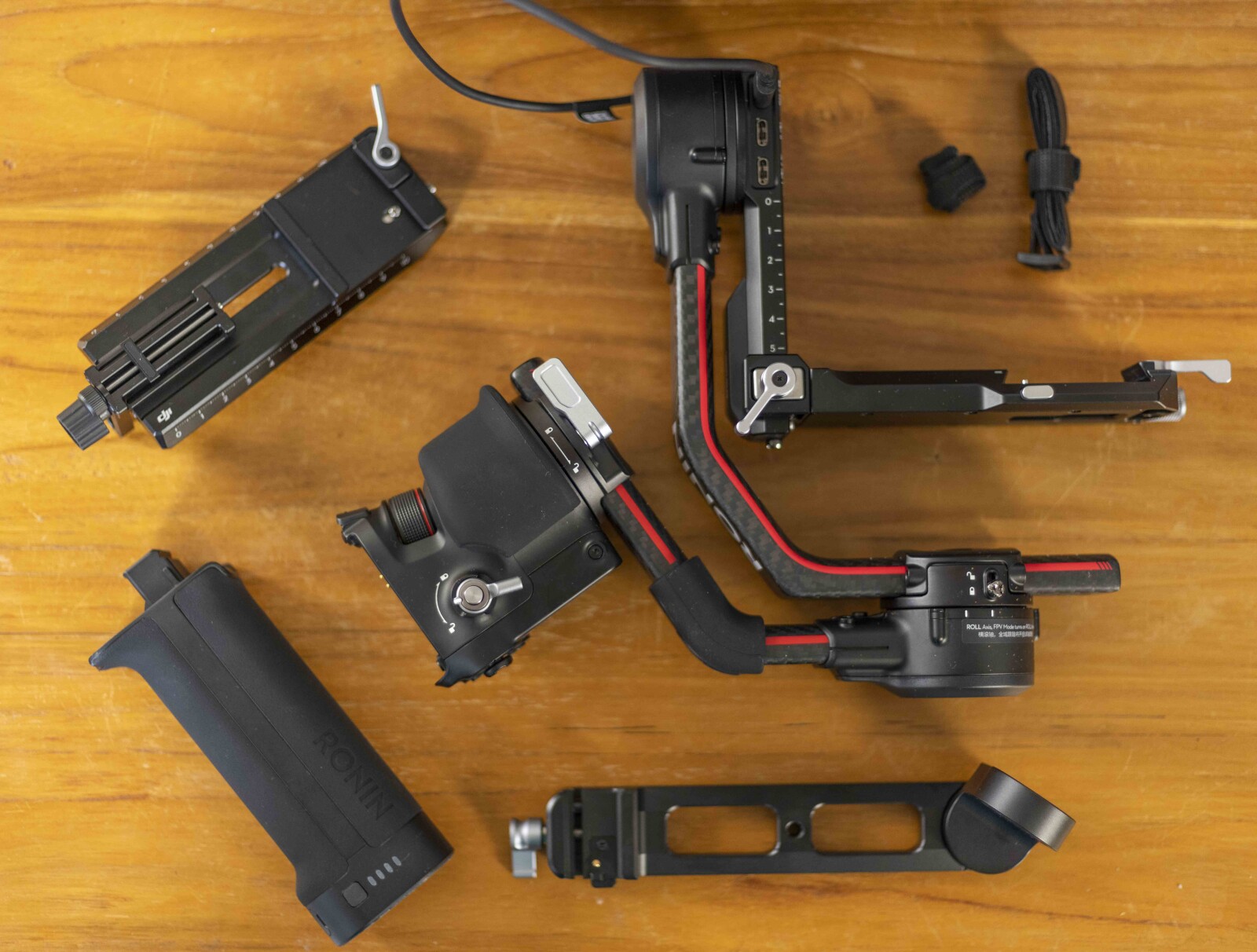 Pack Canon R5 + RONIN RS2 - Photo 2 sur 5