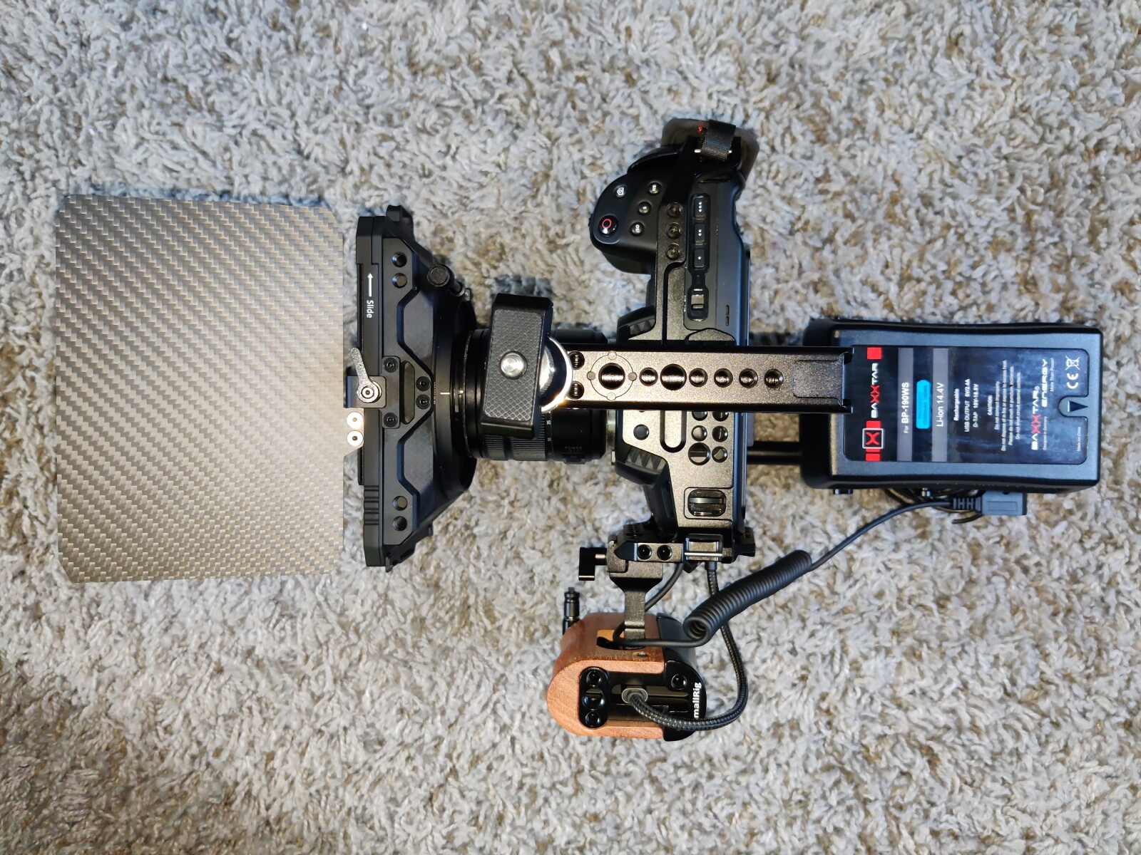 BMPCC 4k - Kit tournage + valise transport - Photo 3 sur 7