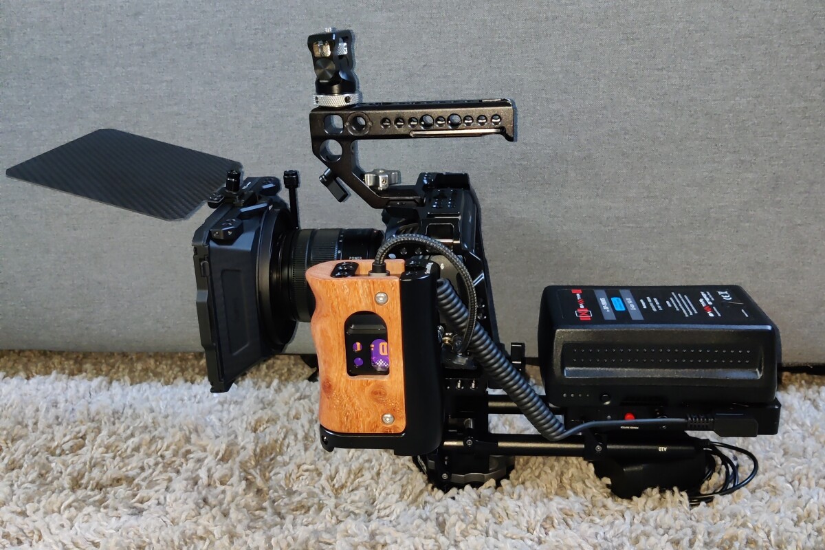 Location BMPCC 4k - Kit tournage + valise transport - Lightyshare