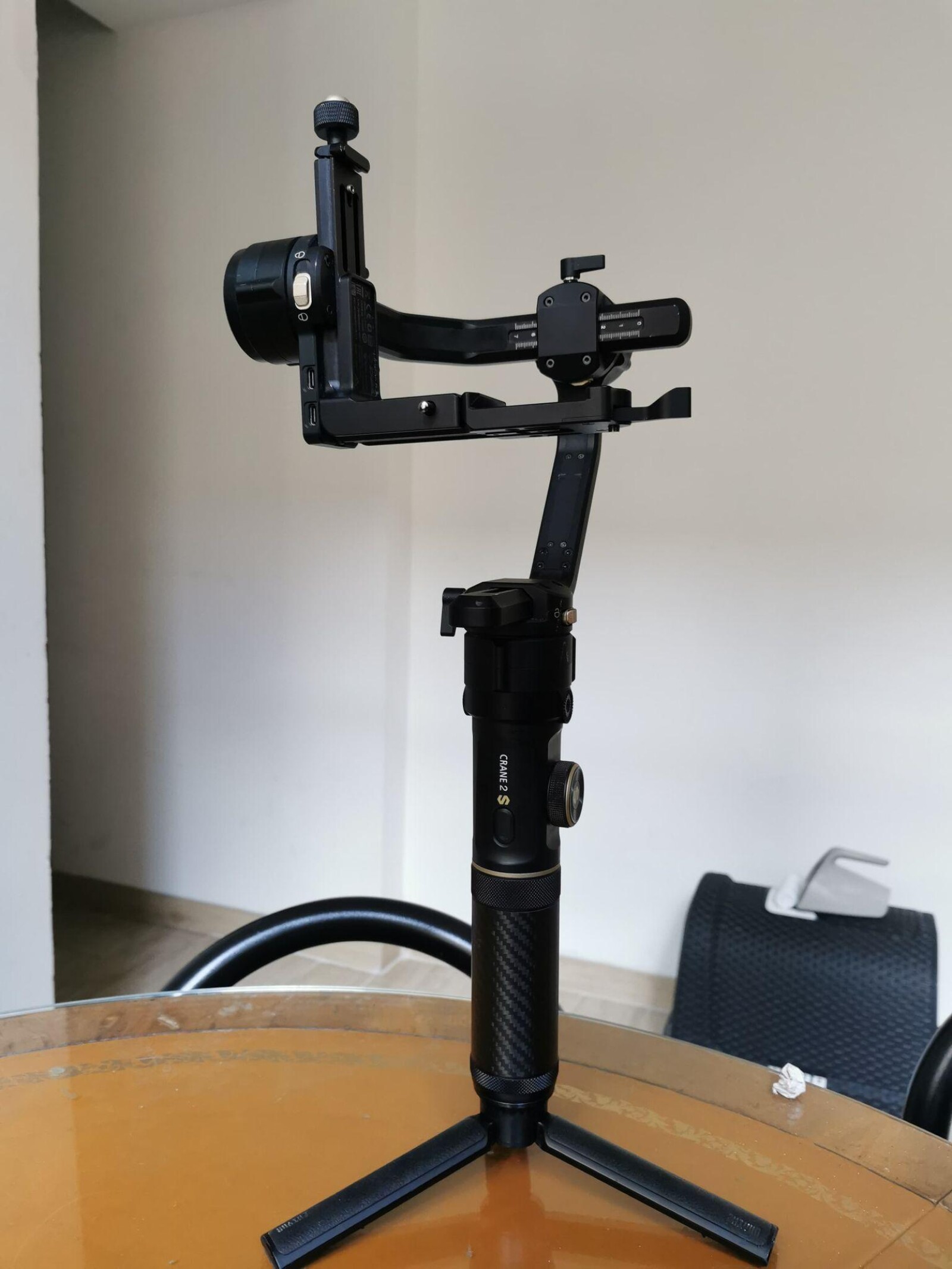 Stabilisateur - Zhiyun-Tech Crane 2S - (ex : BMPCC 4/6K) - Photo 1 sur 3