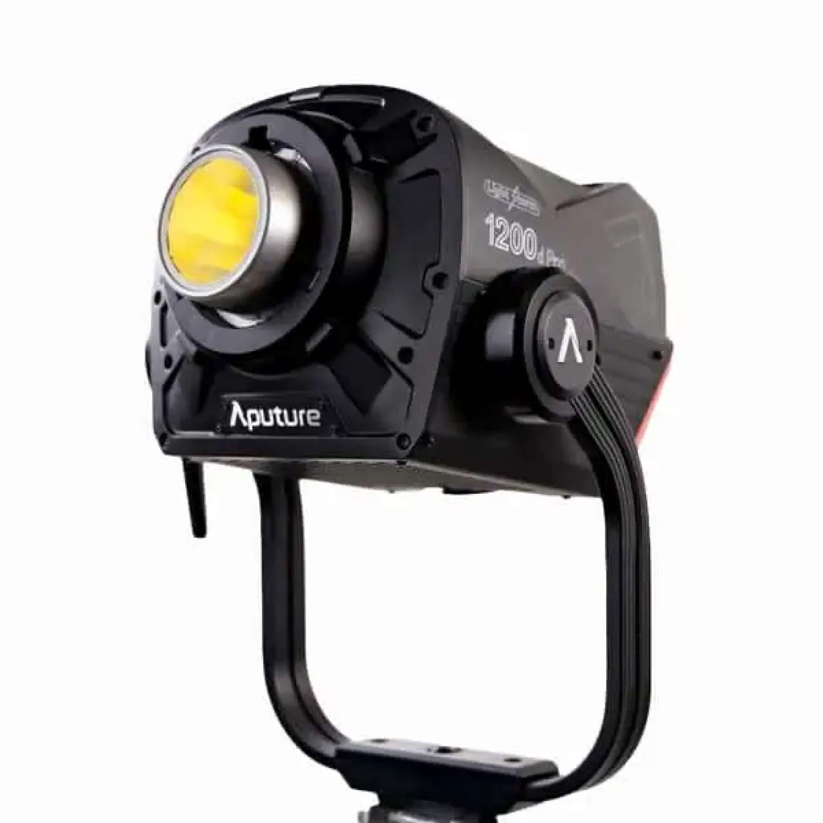 Aputure 1200D - Photo 2 sur 3