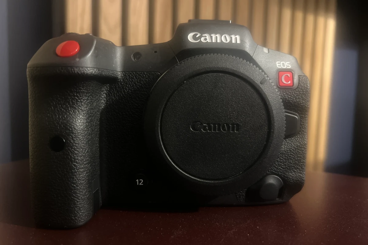 Location Canon EOS R5 C - Lightyshare