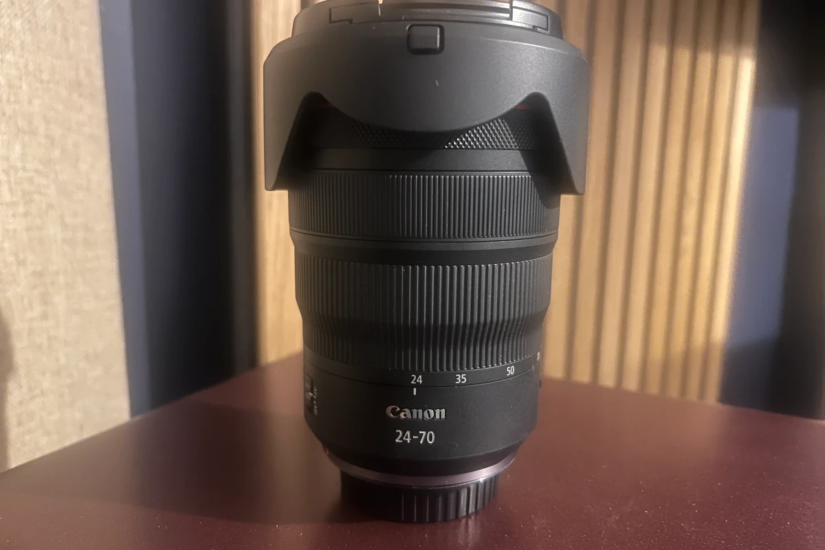 Location Canon RF 24-70mm f/2.8L IS USM - Lightyshare