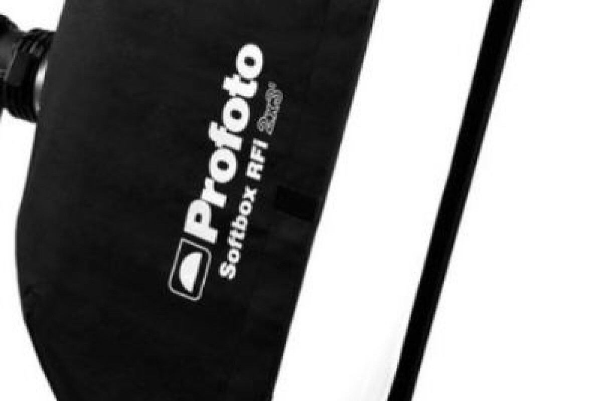 Location 1 Softbox RFI 60x90cm + SPEEDRING RFI - Lightyshare