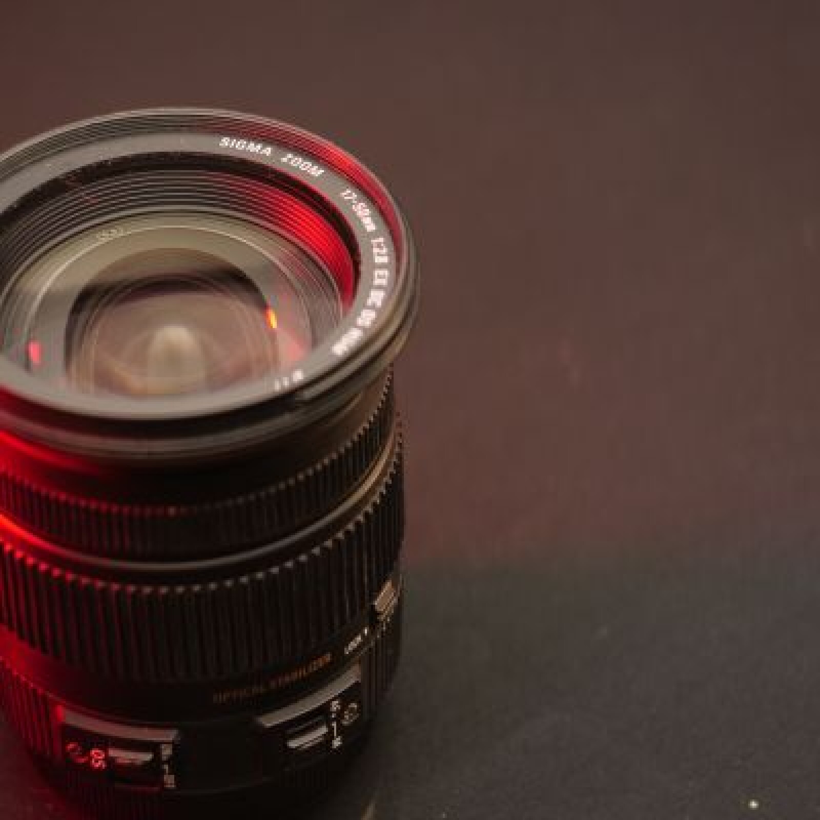 SIGMA 17-50mm f/2.8 - Monture Canon EF - Photo 2 sur 2