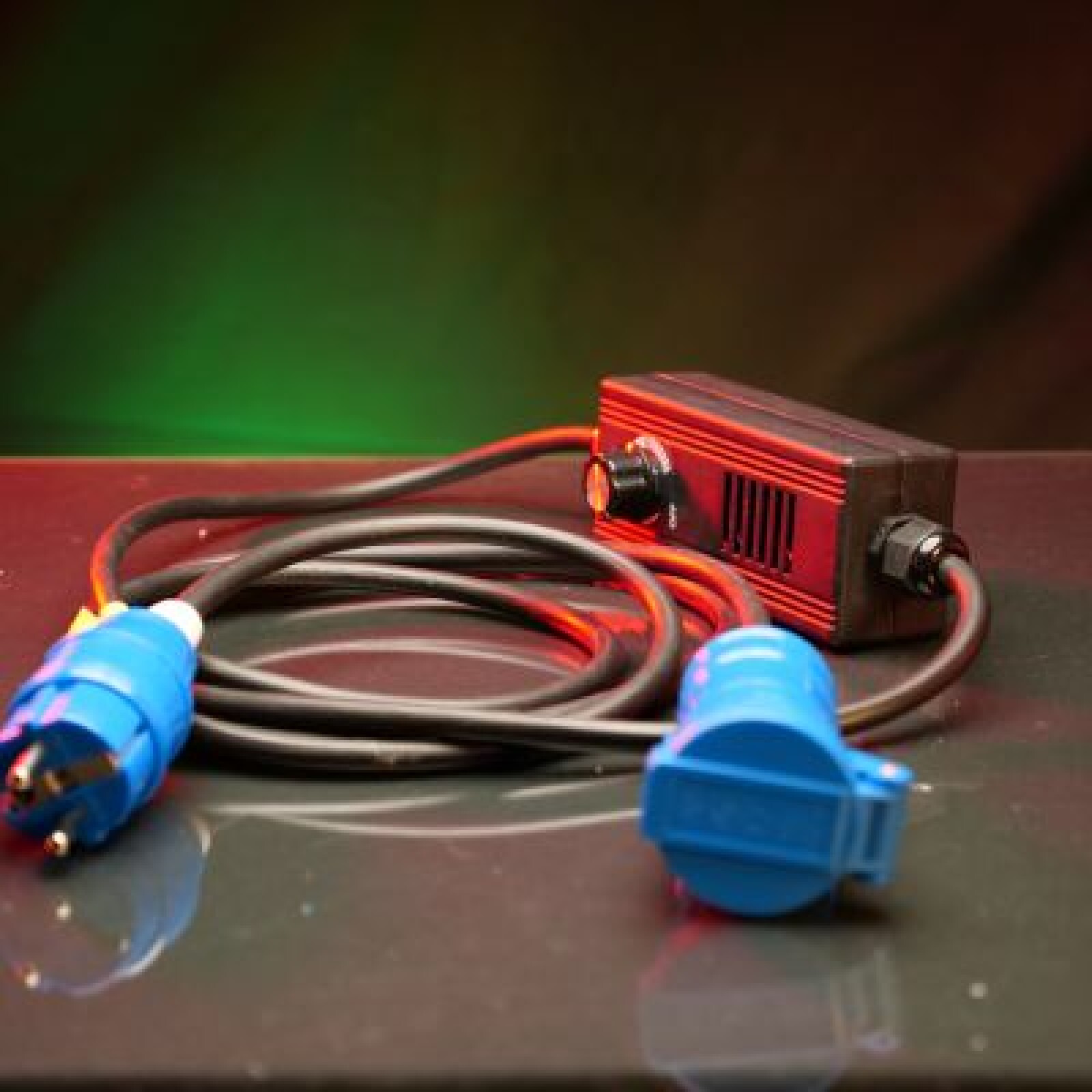 GRADATEUR 2000W - Photo 1 sur 2