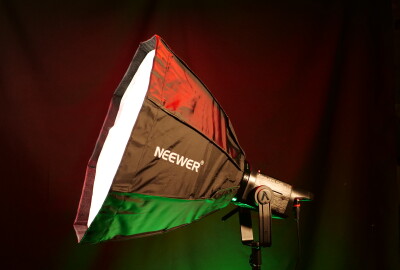 Location NEEWER SOFT BOX BOWENS