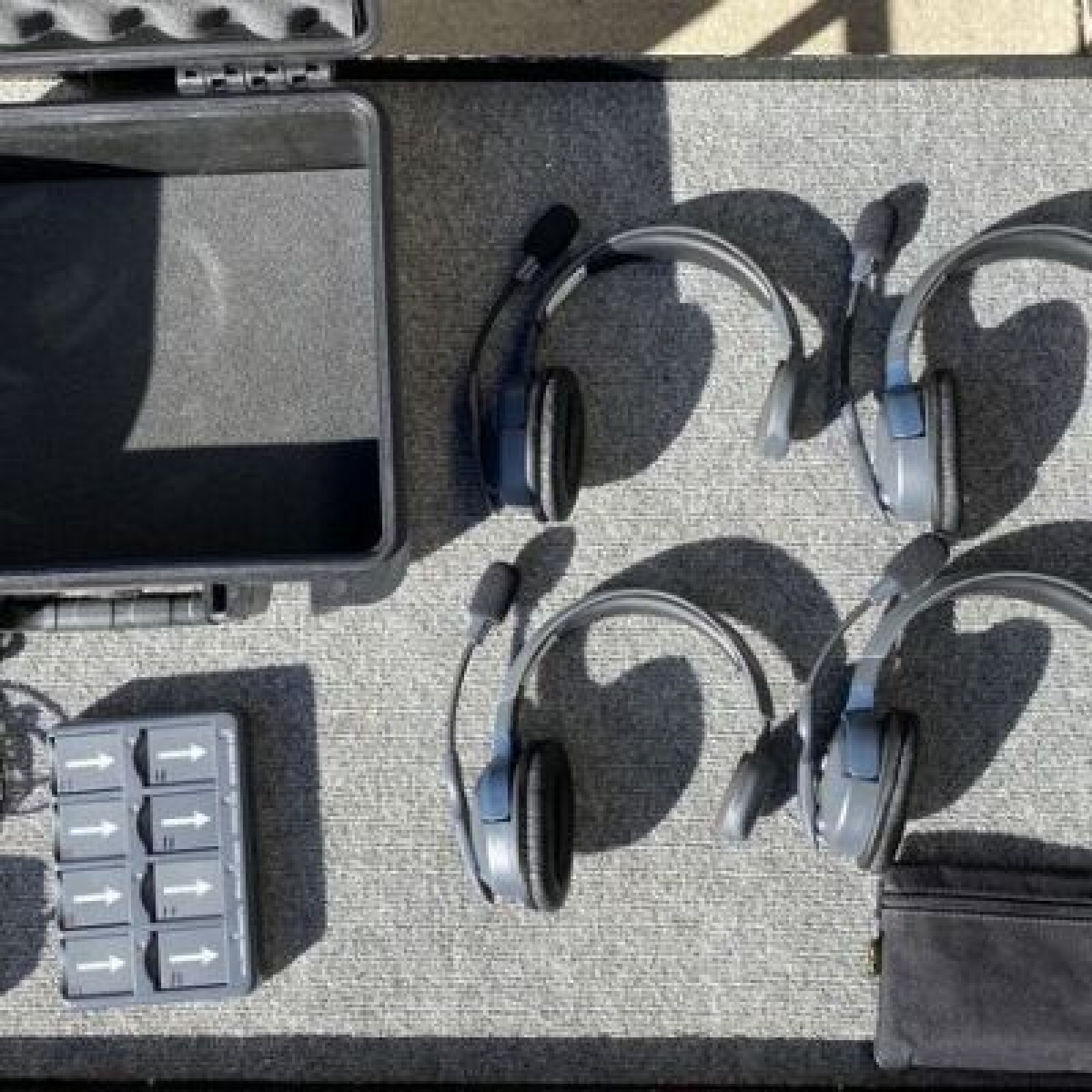Intercom Eartec UltraLITE  4 casques - Photo 1 sur 1