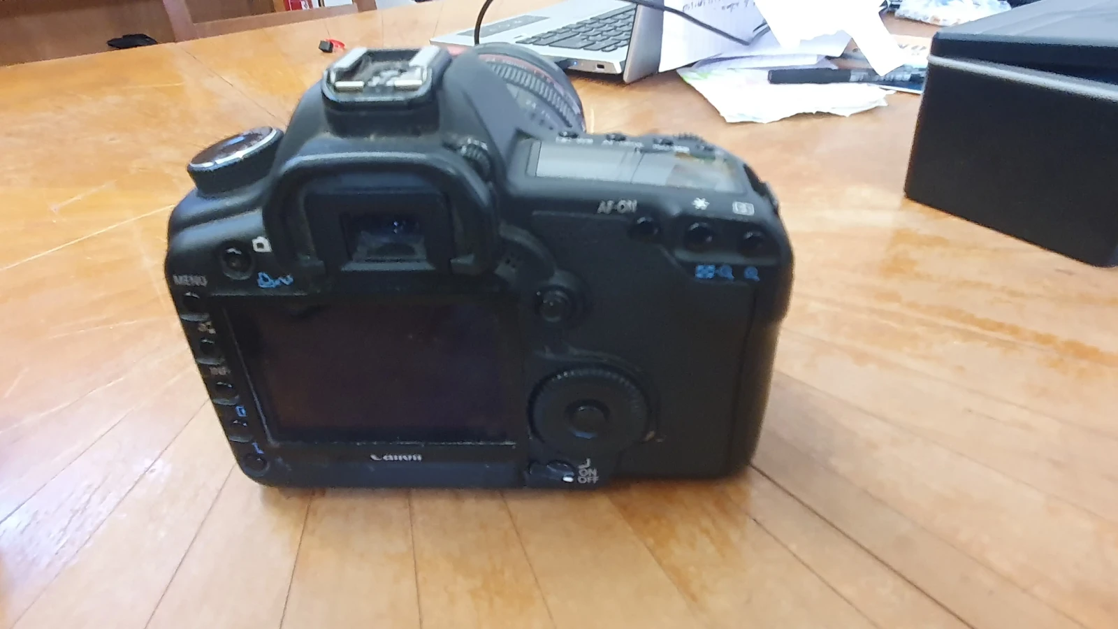Canon 5D Mark II - Photo 1 sur 5