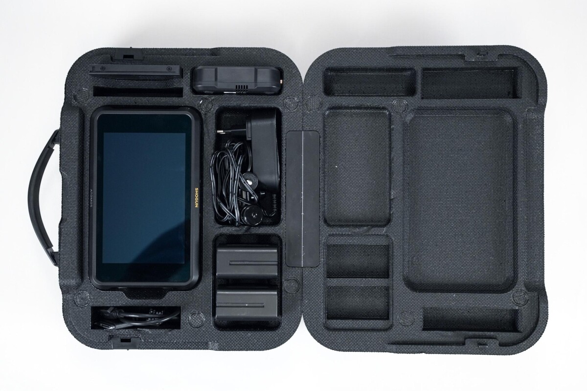 Location Moniteur 7 pouces Atomos Shogun Enregistreur SSD HDMI et SDI 4K - Lightyshare