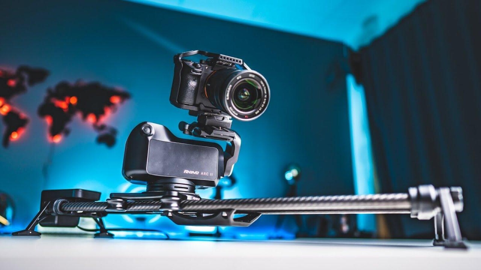Slider motorisé Rhino EVO Carbon + tête fluide ARC II - Photo 2 sur 5