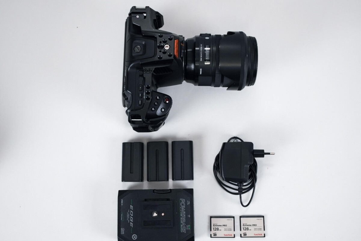 Location Kit BMPCC6K Pro + objectif 24-70 f2.8 Sigma ART + 4 batteries et 2 cartes CFast 128Go - Lightyshare