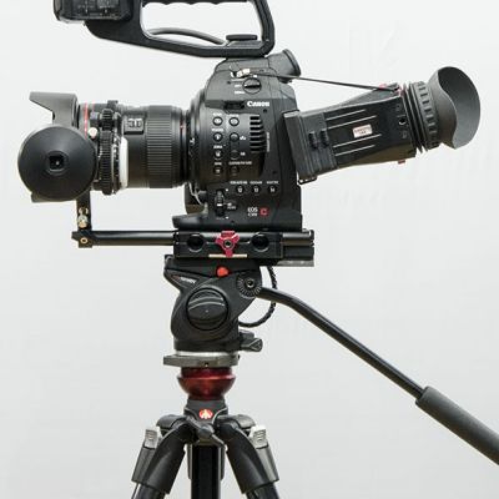 Trépied Manfrotto 755CX3 - Photo 2 sur 4