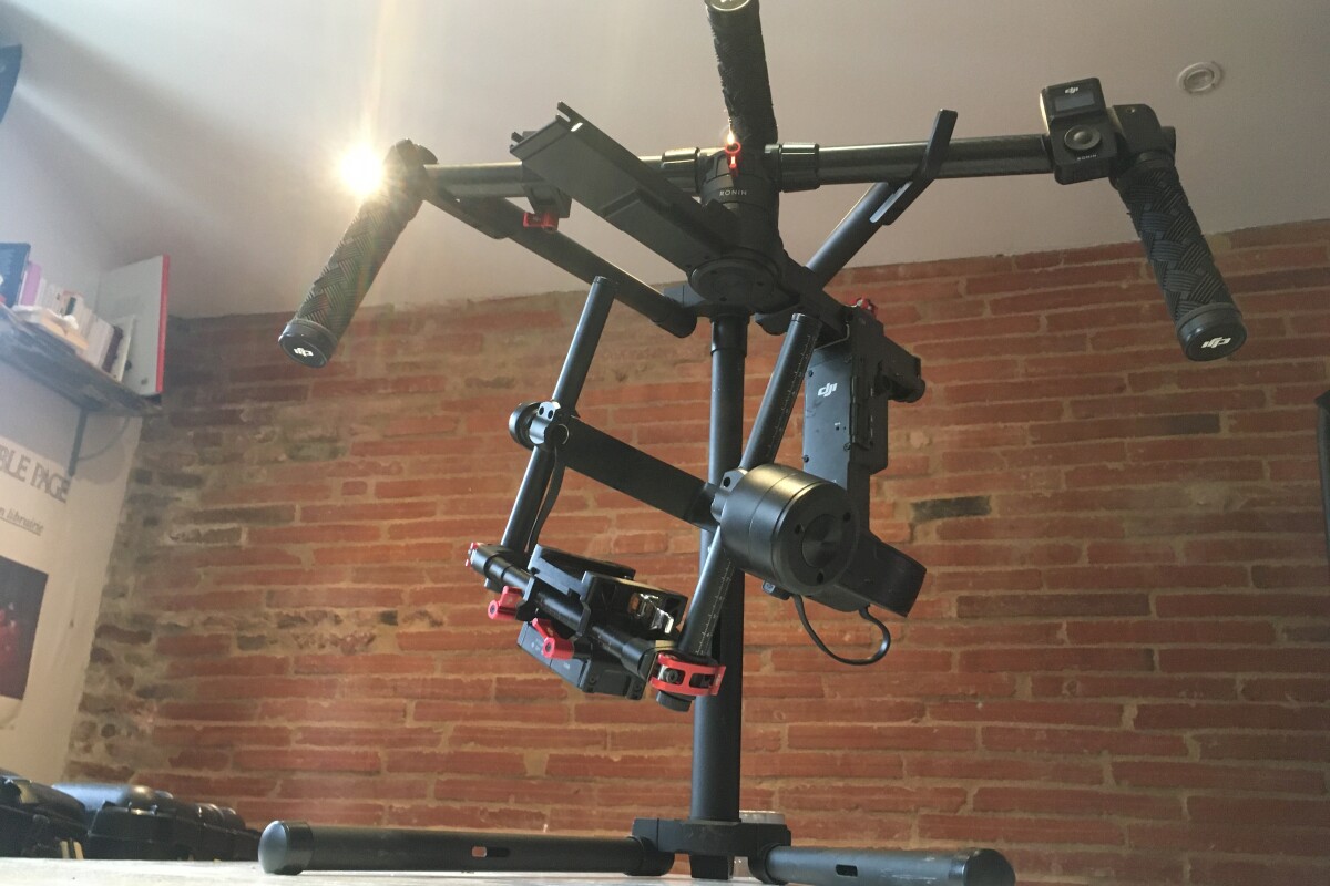 Location Ronin MX - Lightyshare