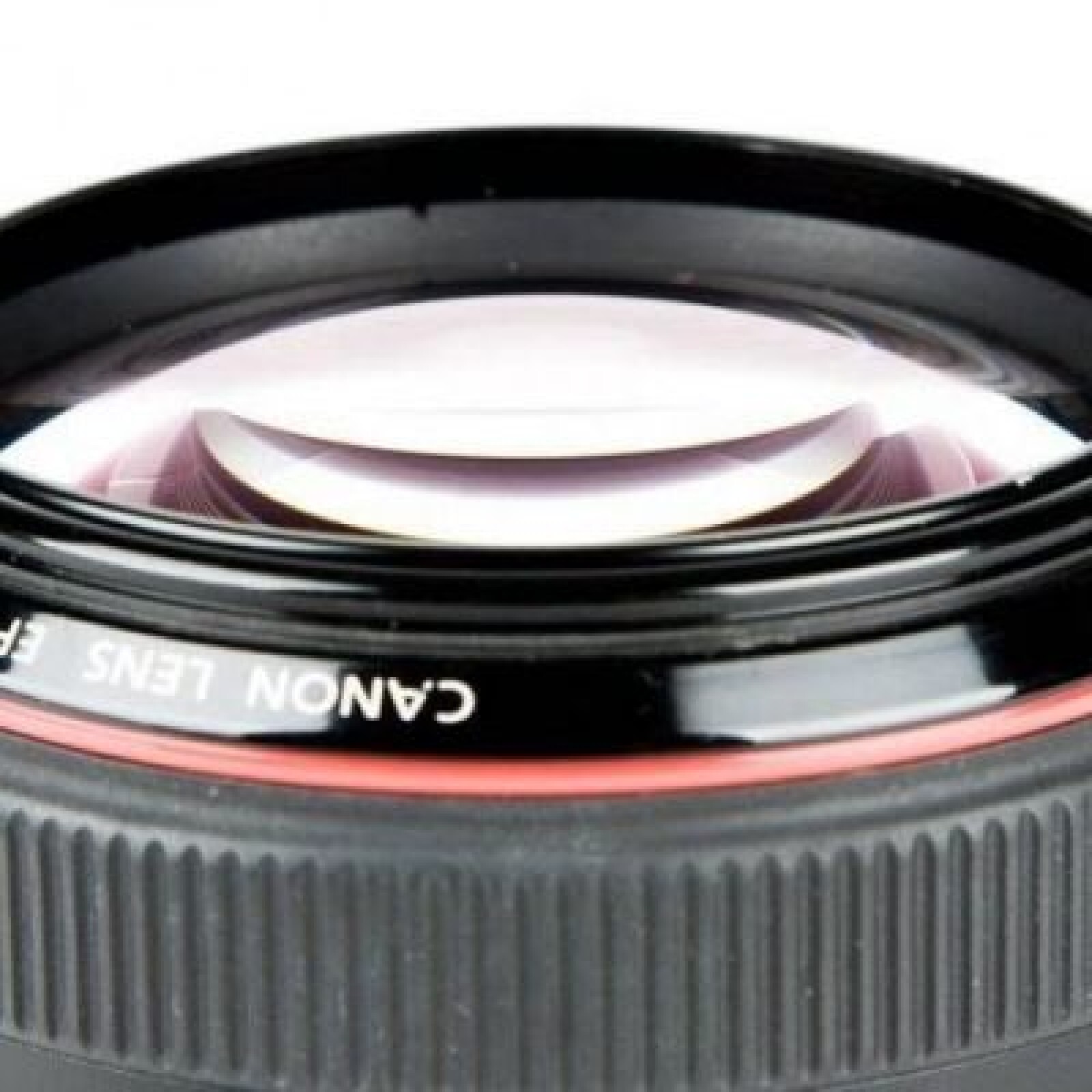 Objectif Canon 85 mm f/1,2 L II USM - Photo 2 sur 3