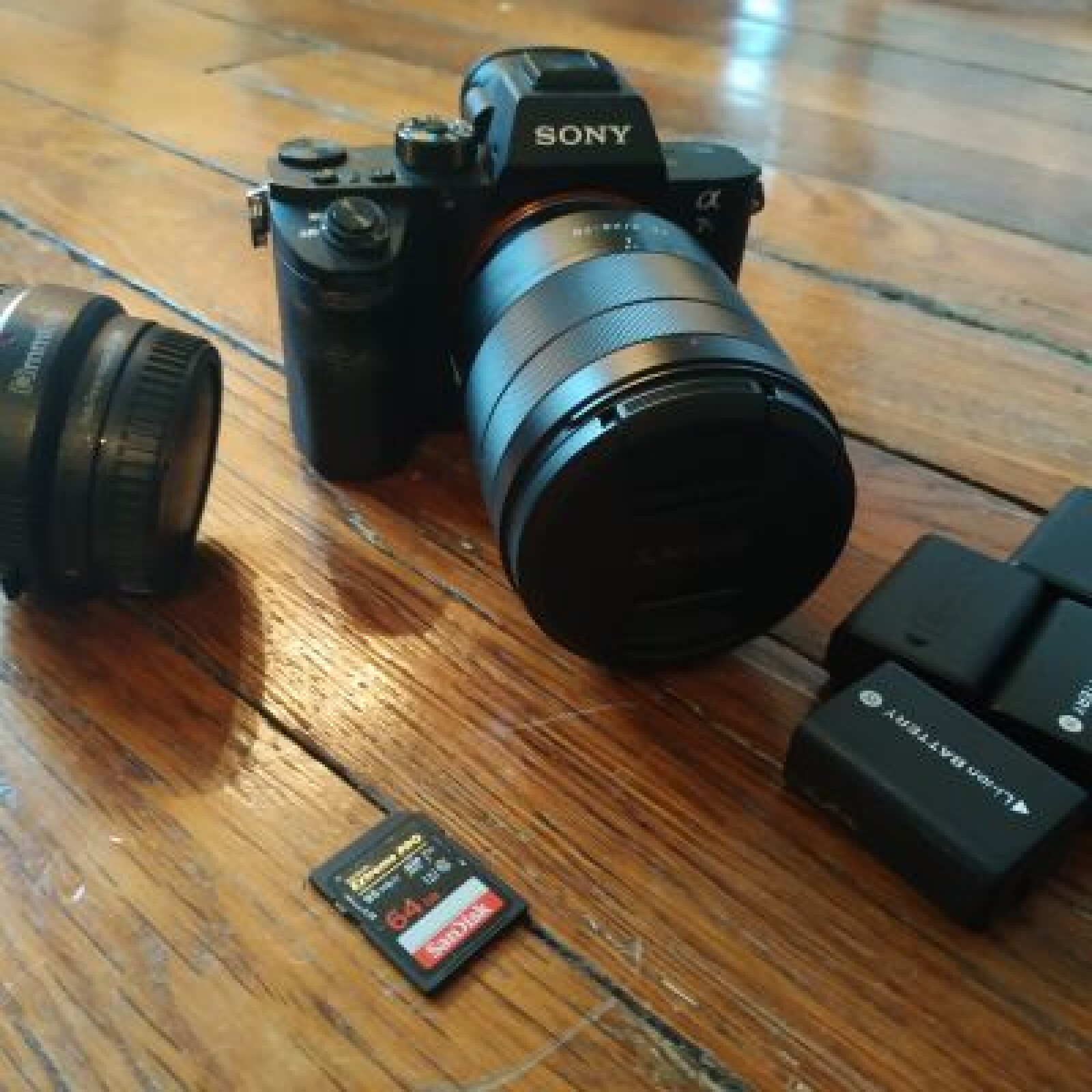Pack Sony A7SII+Objectif 24-70+Bague d'adaptation Canon - Photo 1 sur 4