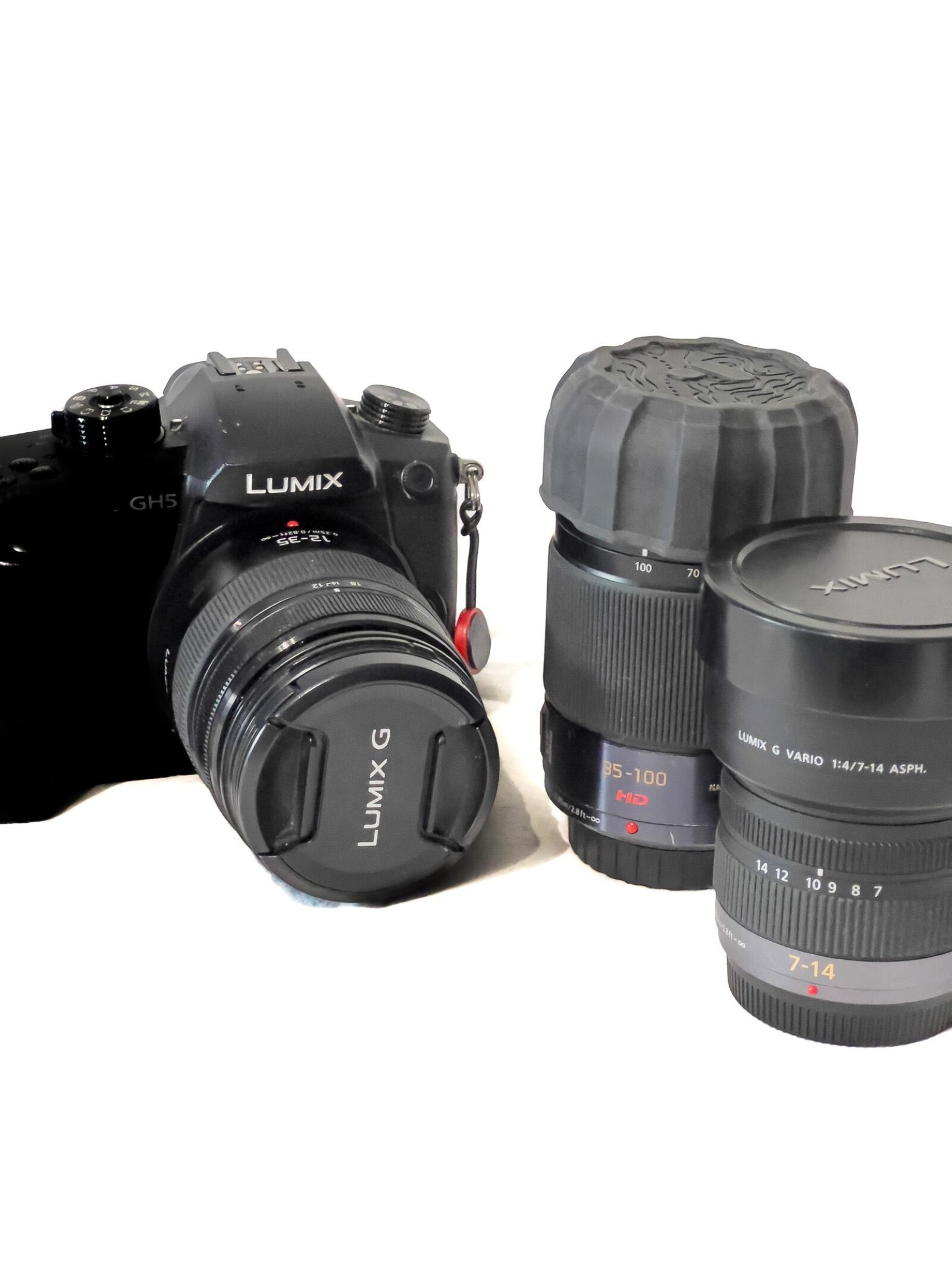 Panasonic Lumix GH5 - KIT FULL 3 OBJECTIFS - Photo 1 sur 3