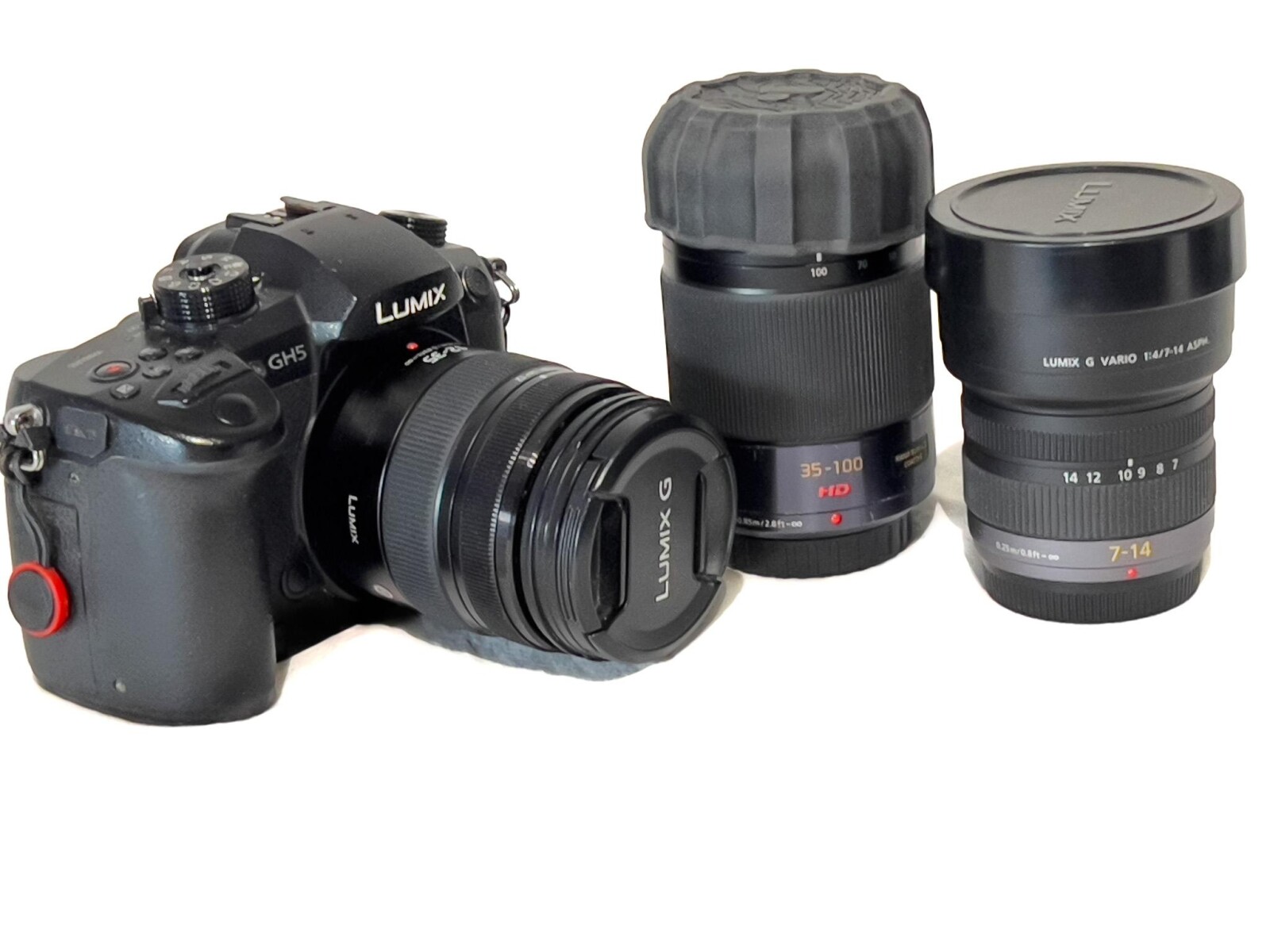 Panasonic Lumix GH5 - KIT FULL 3 OBJECTIFS - Photo 2 sur 3