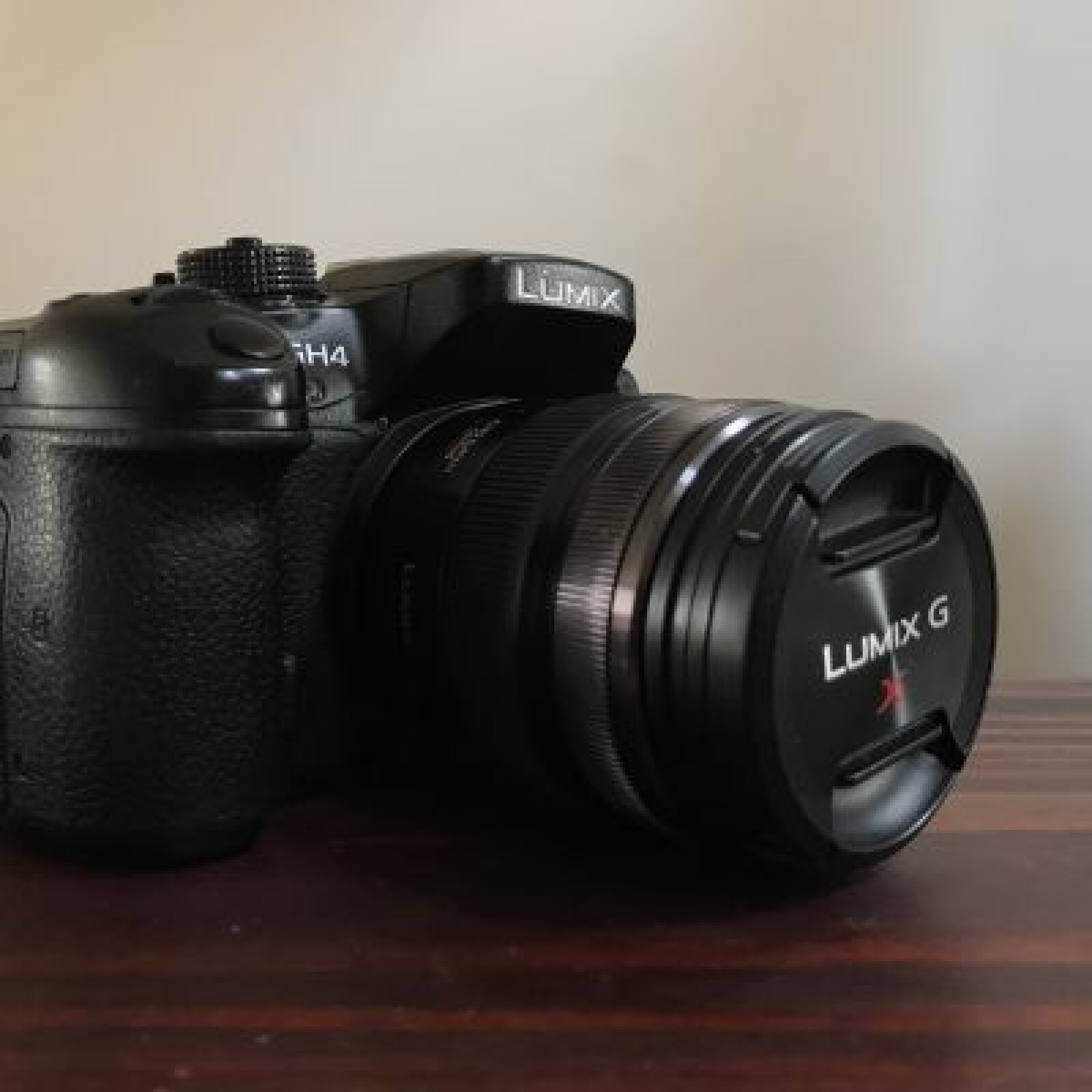 Location 'kit' Panasonic GH4 - Photo 2 sur 3