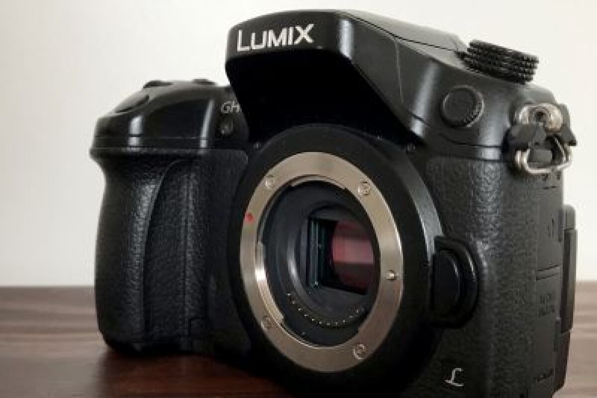 Location Panasonic DMC-GH4EG-K - Lightyshare