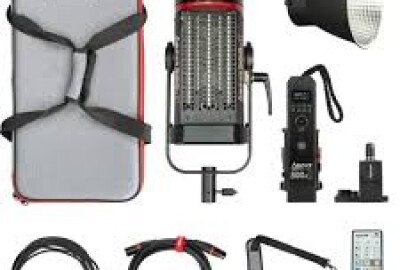 Location Aputure 300D Mark II
