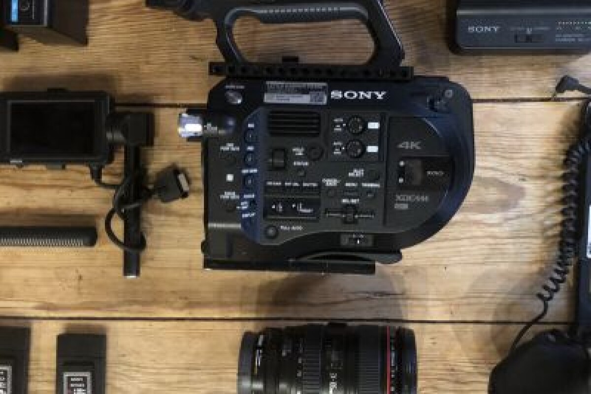 Location KIT Sony PXW- FS7 - Lightyshare
