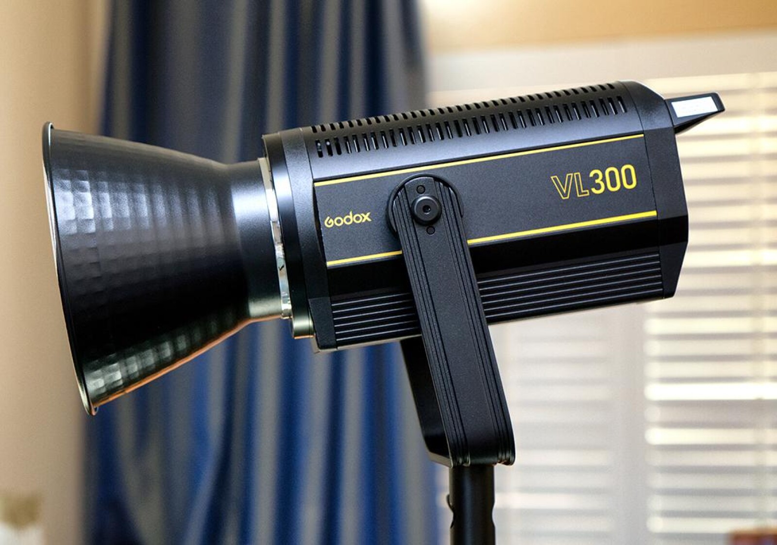 Godox VL300 Lumière LED 300W Raccord Bowens - Photo 1 sur 2