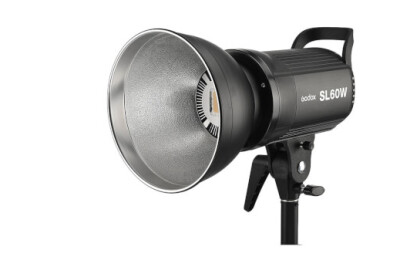 Location Projecteur LED GODOX SL60W + Trépied