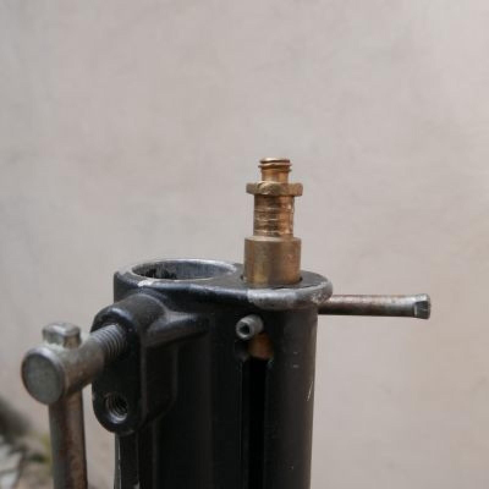 Pied manfrotto U126 - Photo 3 sur 3