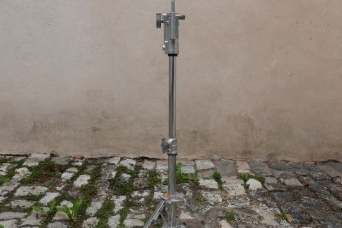 Location Pied Baby AVENGER - Lightyshare