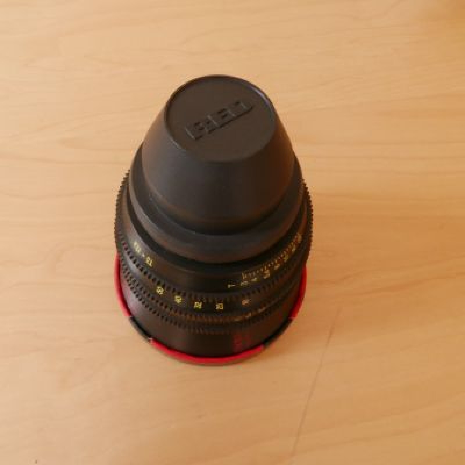 RED PRO ZOOM 18-50mm T2.9 - Photo 4 sur 4