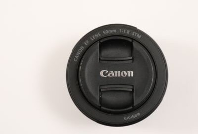 Location 6D MARK II+ 50mm 1.8 + 2 batteries + carte sd+ sac