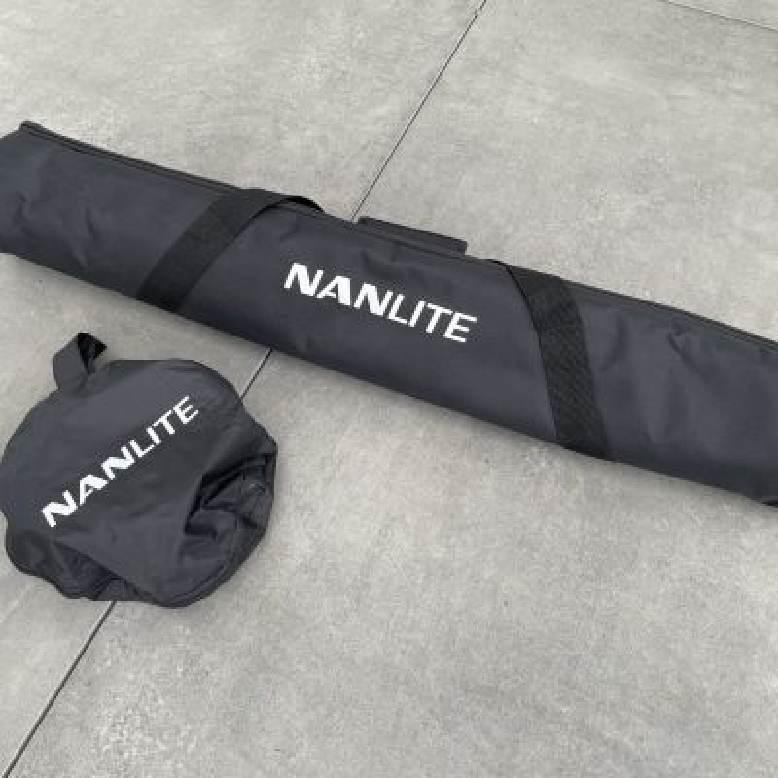 Tube LED RGB Nanlite Pavotube 15C - Photo 2 sur 2