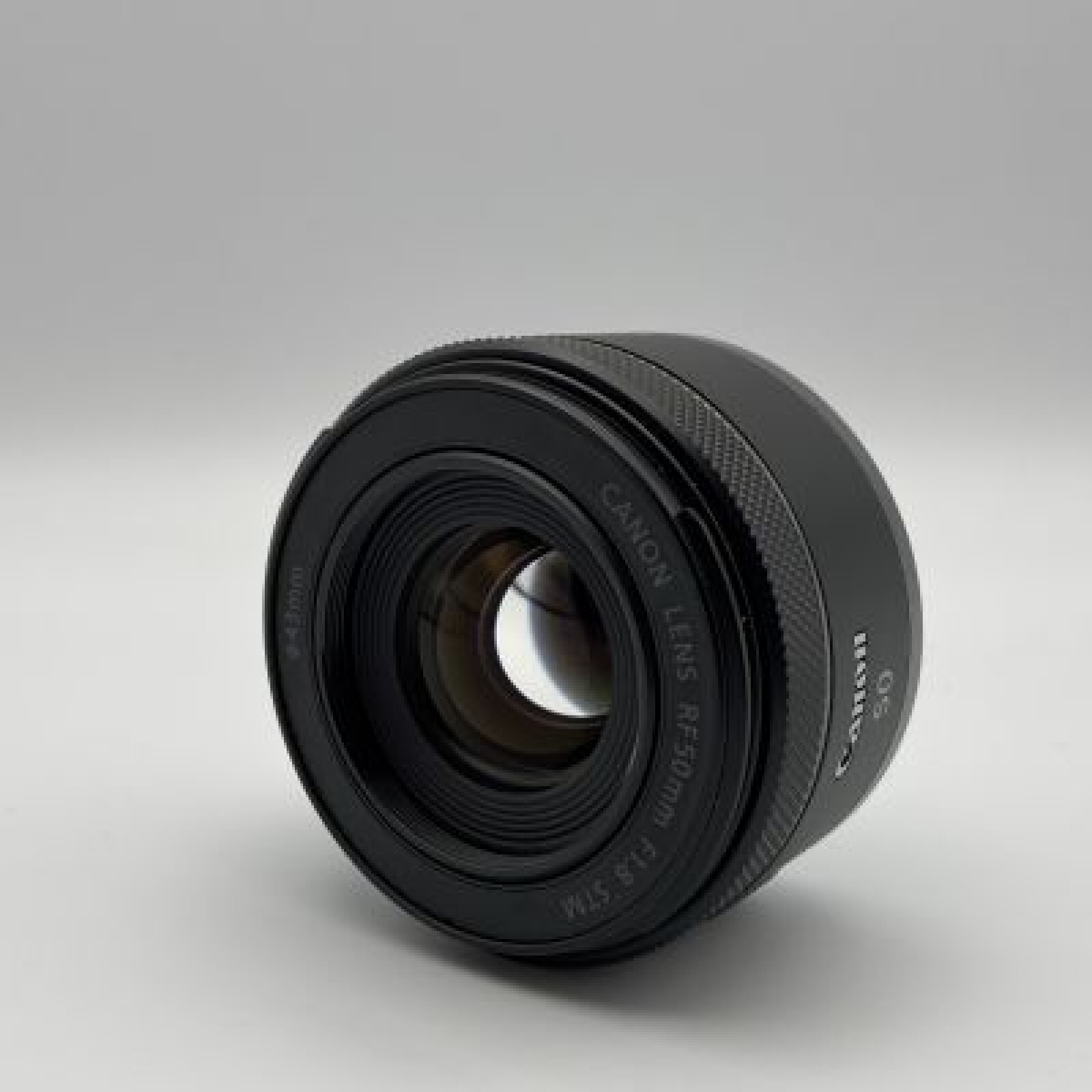 Canon RF 50mm 1.8 STM - Photo 2 sur 2