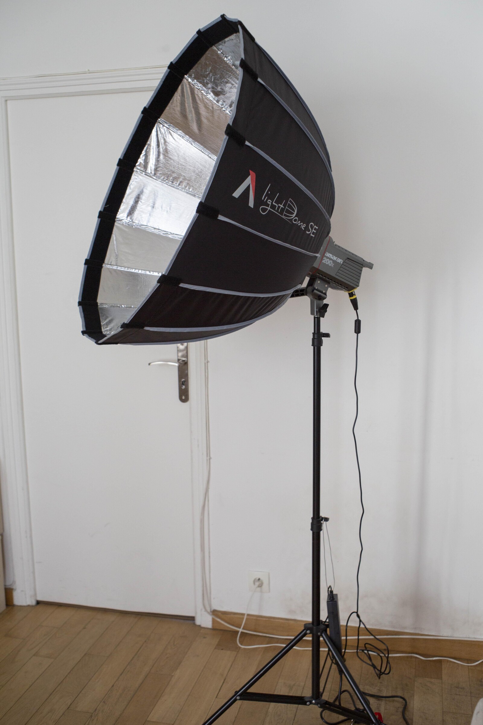Aputure Amaran 200X - Photo 2 sur 5