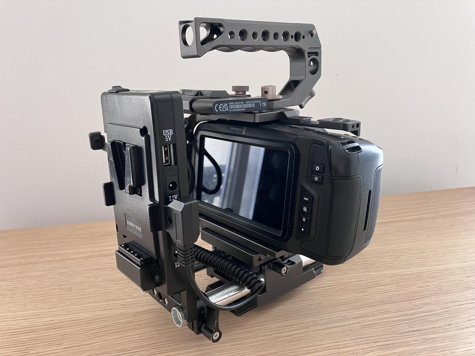 Blackmagic Design Pocket Cinema Camera 6K - Photo 2 sur 4
