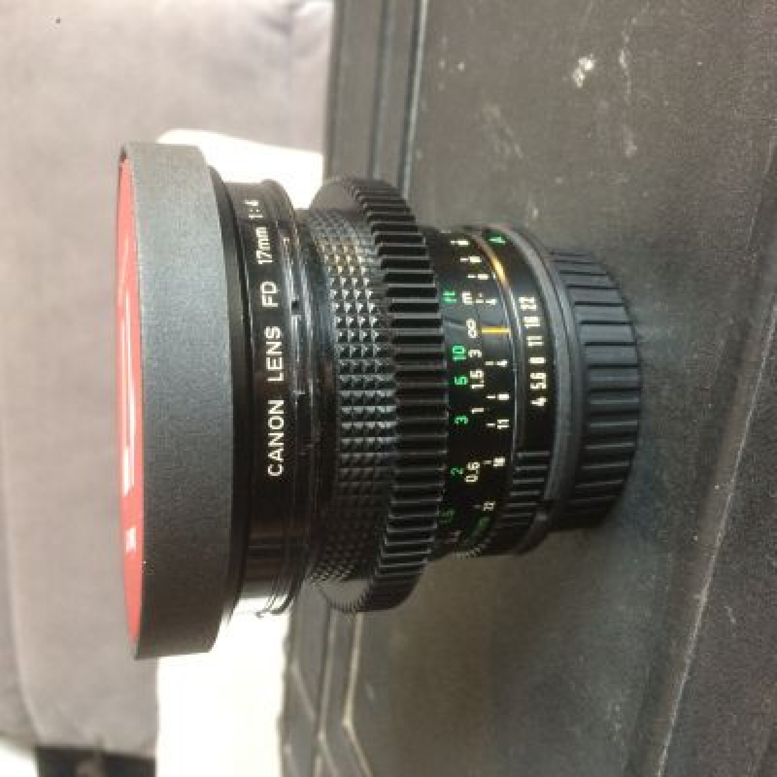 Canon FD 17mm f4.0 cinemod - Photo 2 sur 3