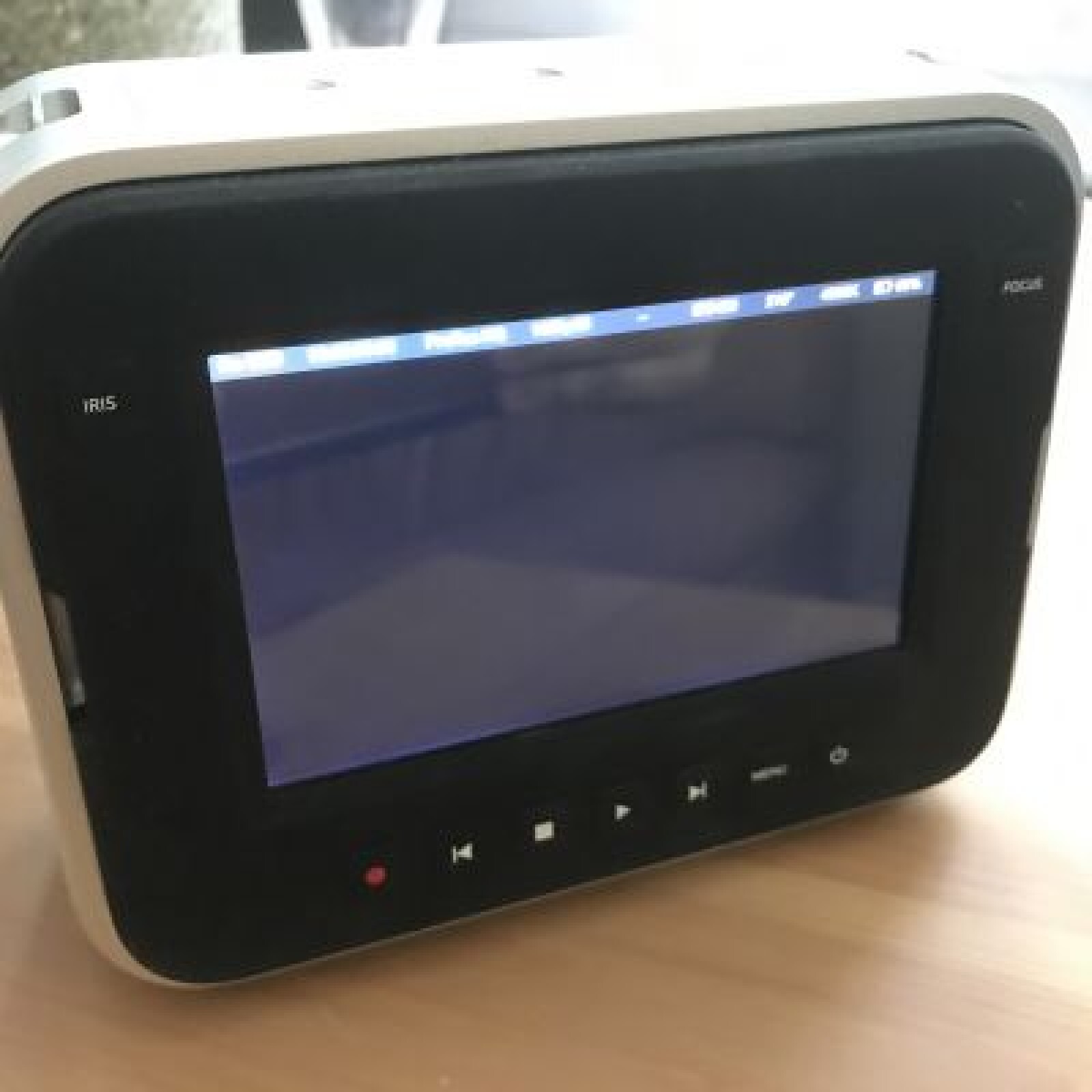 Black Magic Cinéma Caméra 2,5K monture EF - Photo 2 sur 5