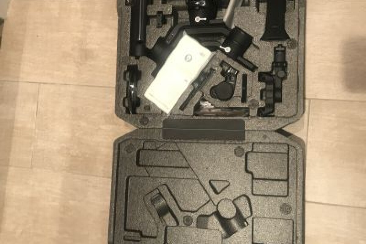 Location DJI RONIN SC COMBO PRO - NEUF - Lightyshare