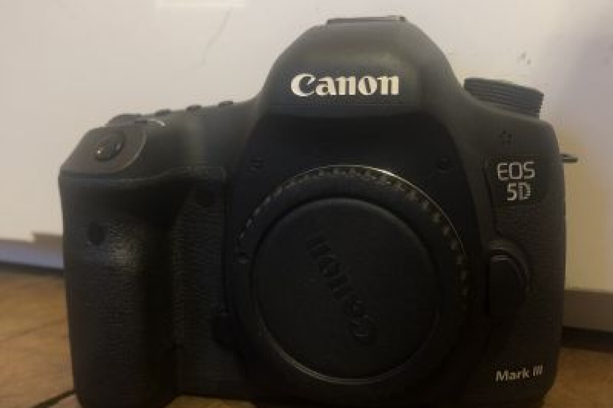 Location CANON 5D MARK III Boitier nu - Lightyshare
